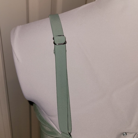 Hilor Tankini Retro Ruched Swimsuit Top with Ruffled Peplum Hem New Without Tag - Picture 5 of 12